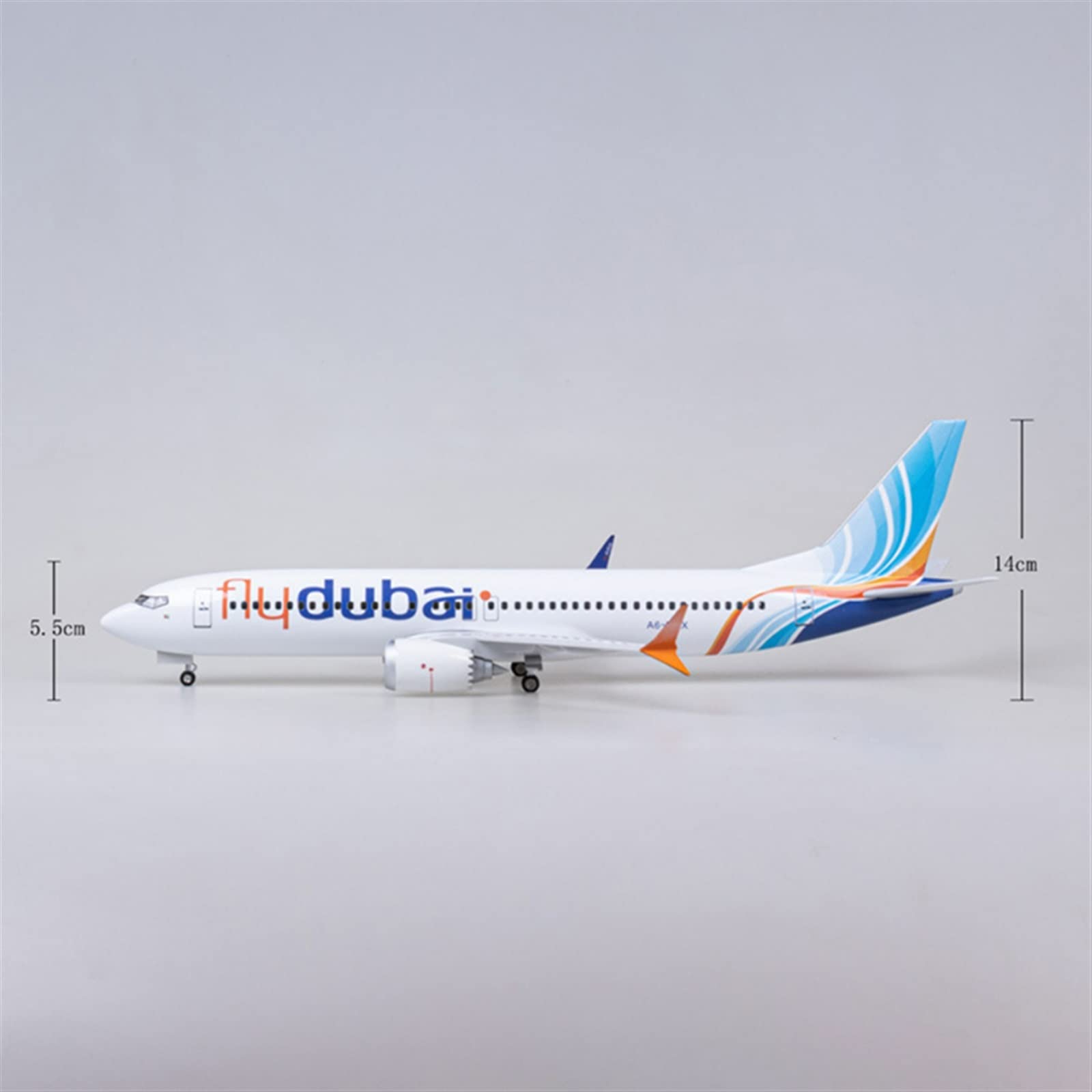 ディスプレイスケールの航空機 20cm Air FLY DUBAI ボーイング B737